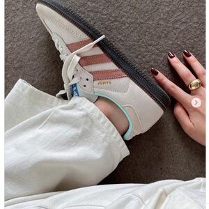 Brand New Adidas Samba OG Clay Strata  - Woman's 8.5